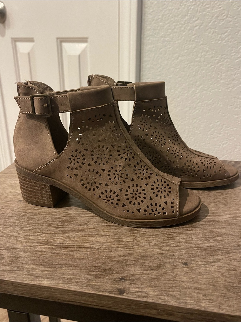 Kids Taupe Laser-Cut Peep-Toe Block Heel Sandals